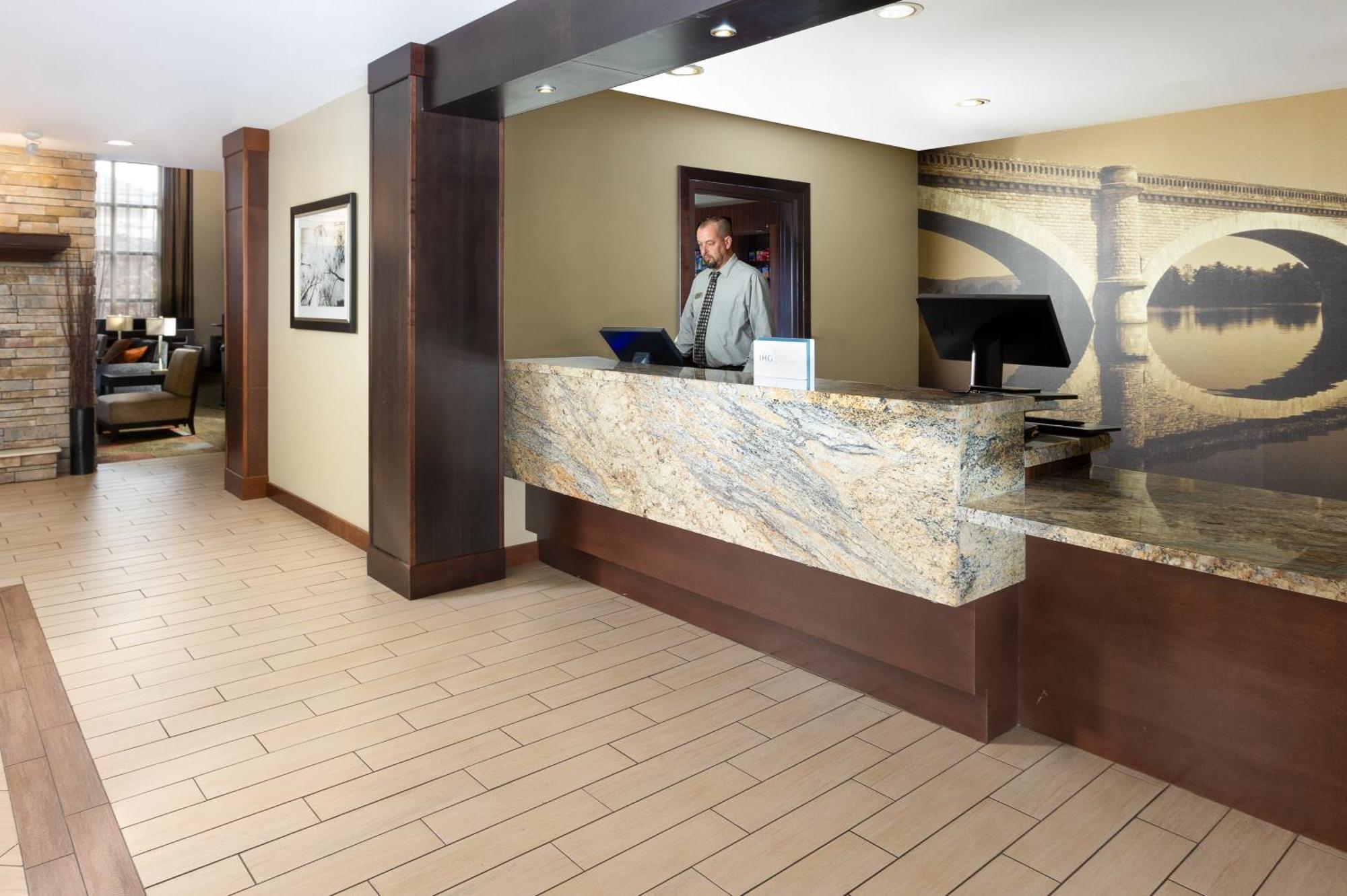 Staybridge Suites Sacramento-Folsom By Ihg Екстер'єр фото